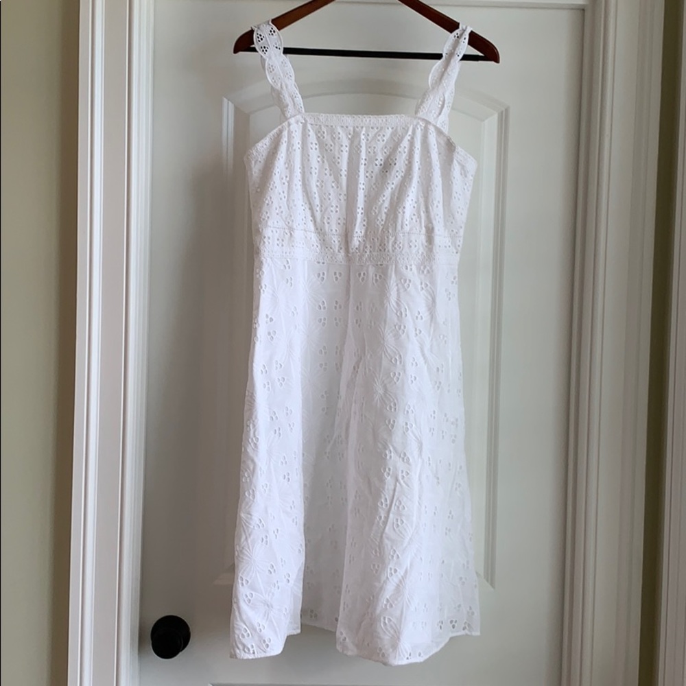 New with tags Ann Taylor white floral eyelet dress